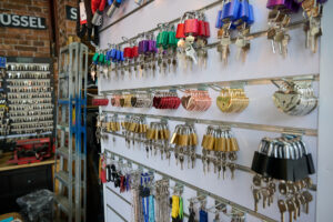 Schlüsseldienst Service Punkt Köln Hohestraße - Vorhängeschlösser