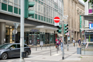 Schlüsseldienst Service Punkt Köln Hohestraße - Straßenansicht1